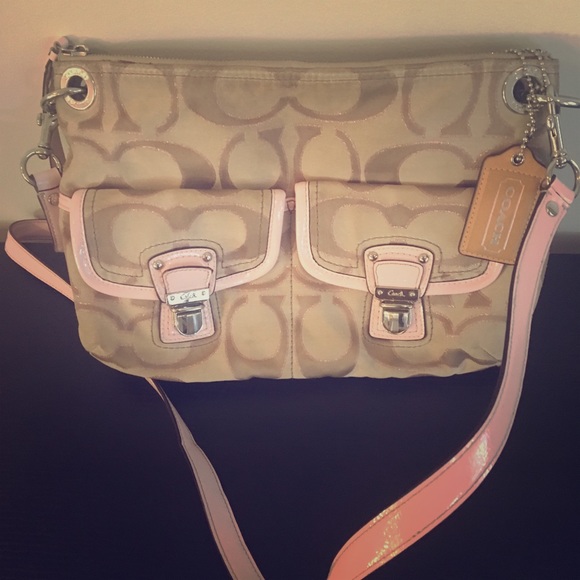 Coach Handbag - Picture 1 of 3